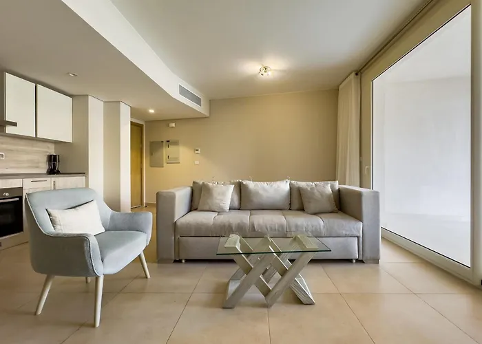 Apartment Modish & Modern 1bdr Poolfront Mangroovy Free Pool & *