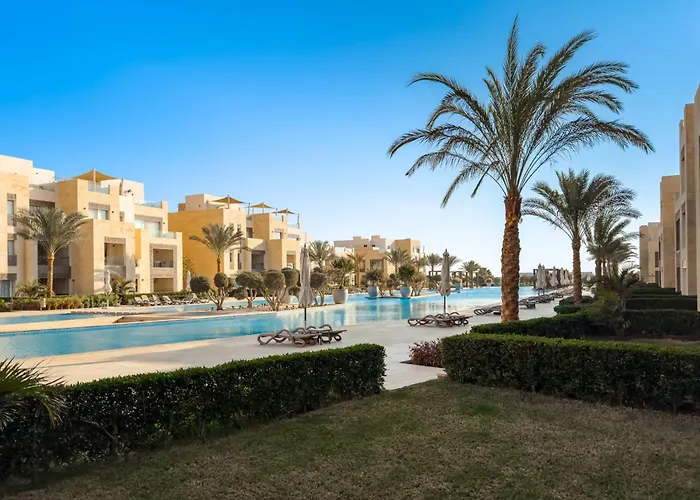 Apartment Modish & Modern 1bdr Poolfront Mangroovy Free Pool & *